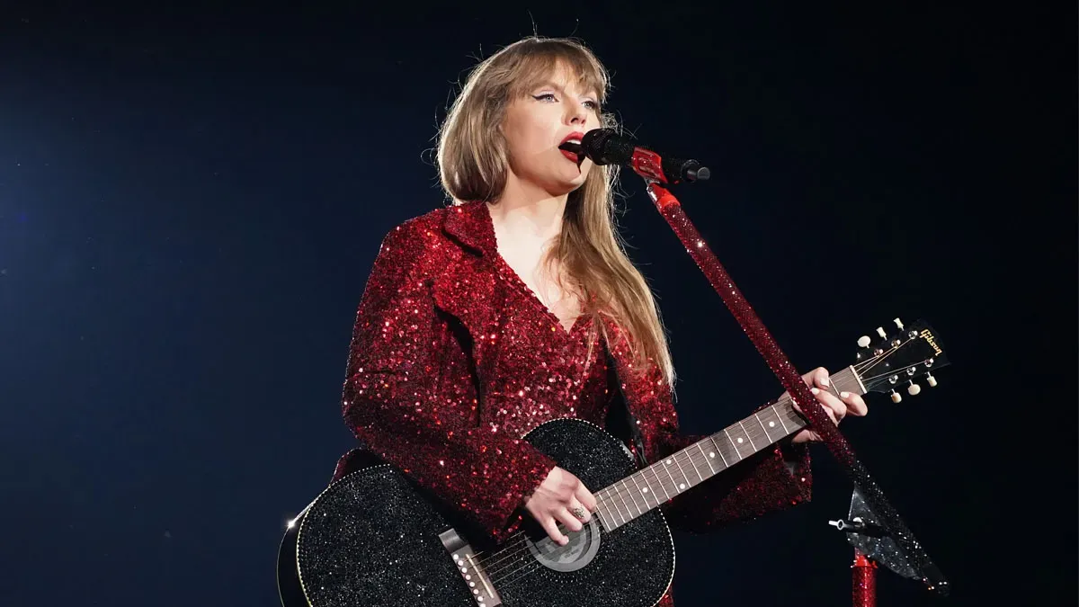 Picture of the music artist, Taylor Swift